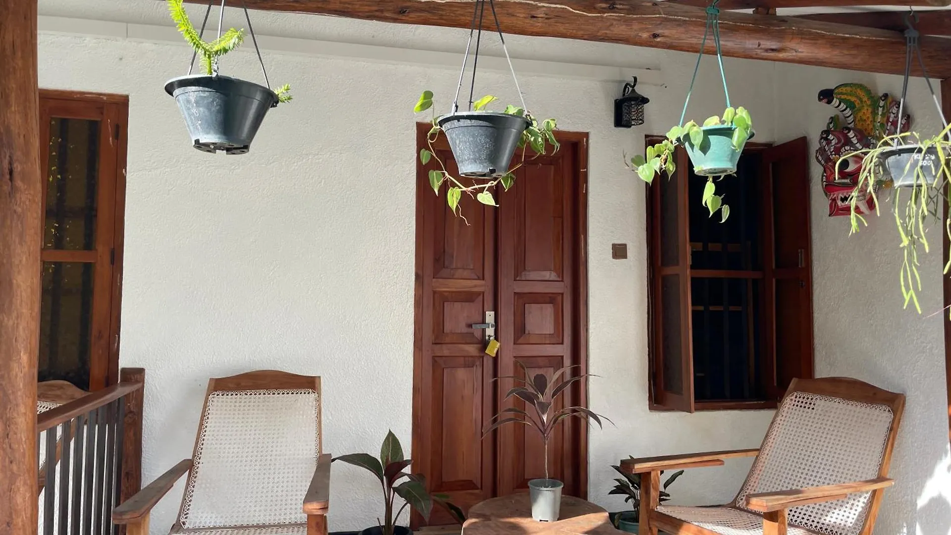 Kandy Food Lovers Home Stay By Ags contacts